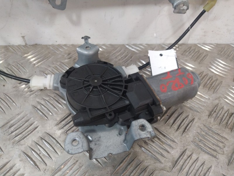 Recambio de elevalunas trasero izquierdo para nissan qashqai i (j10, nj10) 2.0 dci referencia OEM IAM 82701JD40A  