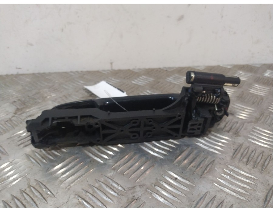 Recambio de maneta exterior trasera izquierda para toyota auris (_e18_) 1.6 (zre181_, zre185_) referencia OEM IAM 6921102924  