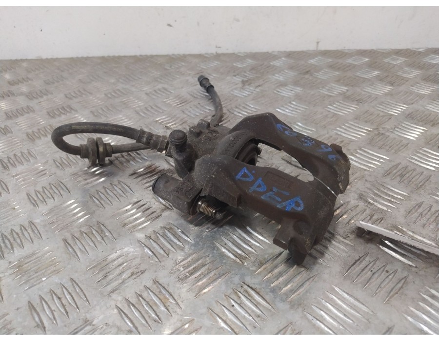 Recambio de pinza freno delantera derecha para dacia sandero ii (b8_) tce 90 (b8m1, b8ma) referencia OEM IAM 410016069R  