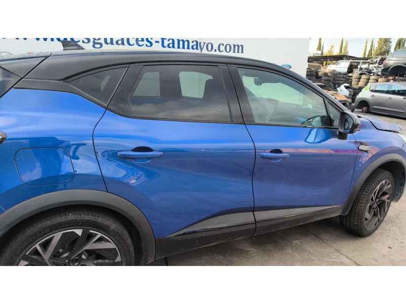 Recambio de puerta trasera derecha para renault captur ii (hf_) tce 160 (hfn1) referencia OEM IAM 821008581R  
