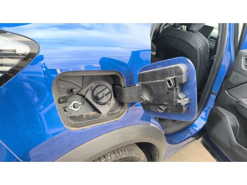 Recambio de deposito combustible para renault captur ii (hf_) tce 160 (hfn1) referencia OEM IAM 172034098R  