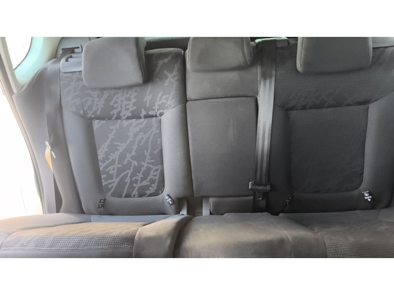 Recambio de asientos traseros para peugeot 3008 i monospace (0u_) 1.6 hdi referencia OEM IAM 4019857  