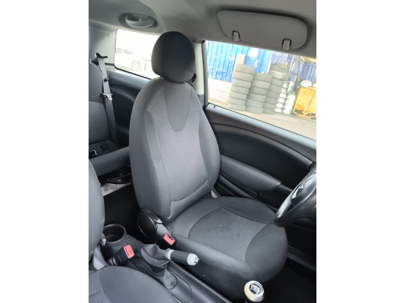 Recambio de asiento delantero izquierdo para mini mini (r56) cooper referencia OEM IAM 52102754393  