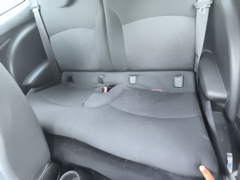 Recambio de asientos traseros para mini mini (r56) cooper referencia OEM IAM 8332810  