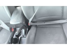 Recambio de enganche cinturon delantero izquierdo para hyundai ix35 (lm, el, elh) 1.6 referencia OEM IAM   