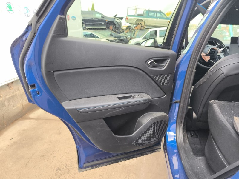Recambio de elevalunas trasero izquierdo para renault captur ii (hf_) tce 160 (hfn1) referencia OEM IAM 827216497R  