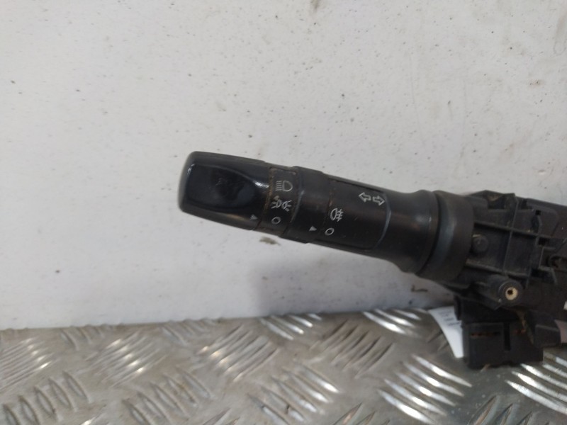 Recambio de mando multifuncion para kia picanto 1.0 cat referencia OEM IAM 934101R521  