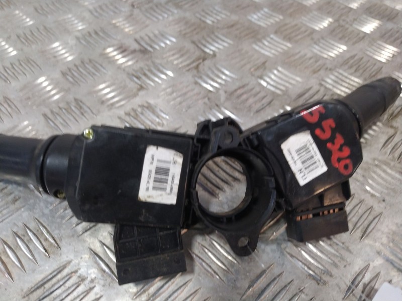 Recambio de mando multifuncion para kia picanto 1.0 cat referencia OEM IAM 934101R521  