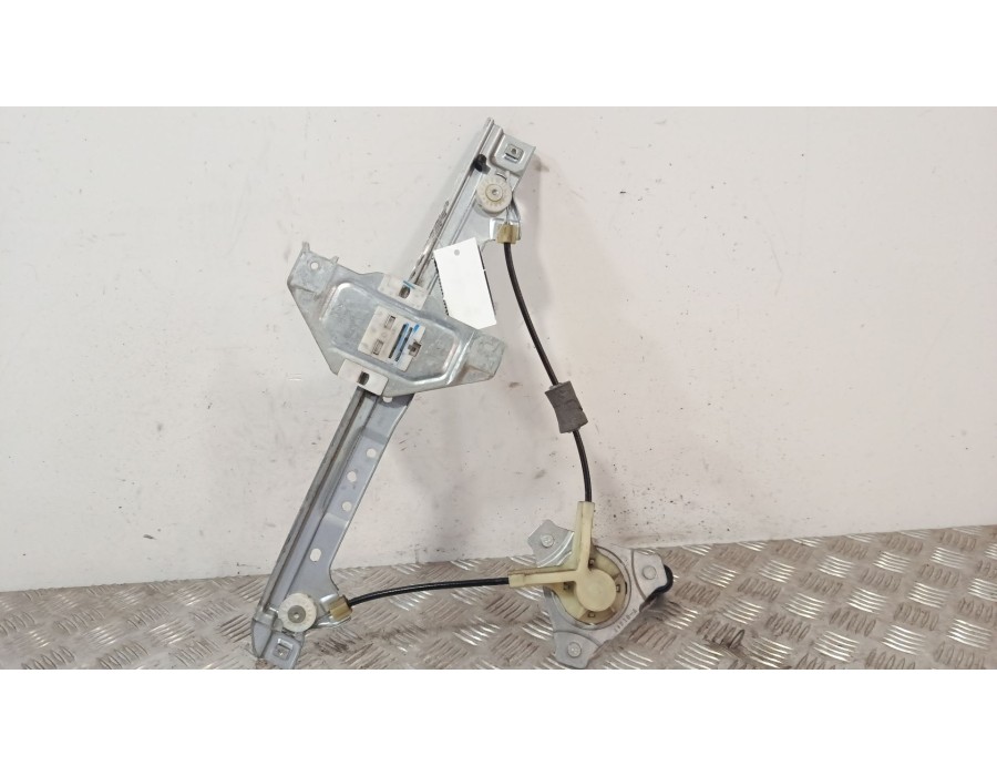Recambio de elevalunas trasero izquierdo para citroën c3 iii (sx) 1.2 vti 82 referencia OEM IAM 9683129  