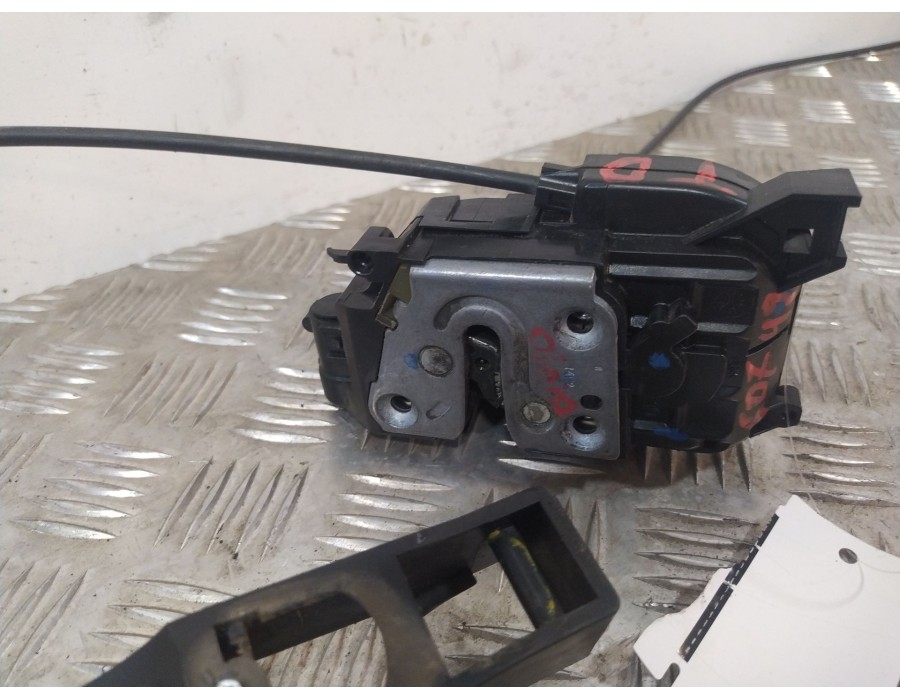 Recambio de cerradura puerta trasera derecha para ford fiesta (ccn) 1.25 16v cat referencia OEM IAM PBT30GF  
