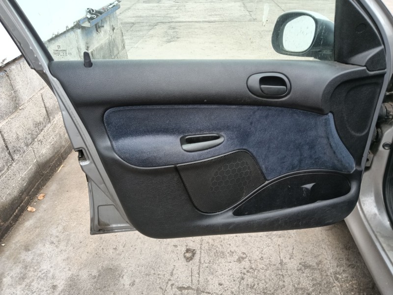 peugeot 206 hatchback (2a/c) del año 2001
