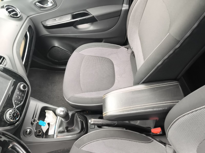 Recambio de consola central para renault captur i (j5_, h5_) 1.5 dci 90 referencia OEM IAM 969257558R  