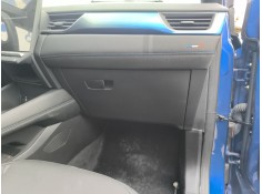 Recambio de guantera para renault captur ii (hf_) tce 160 (hfn1) referencia OEM IAM 682522488R  