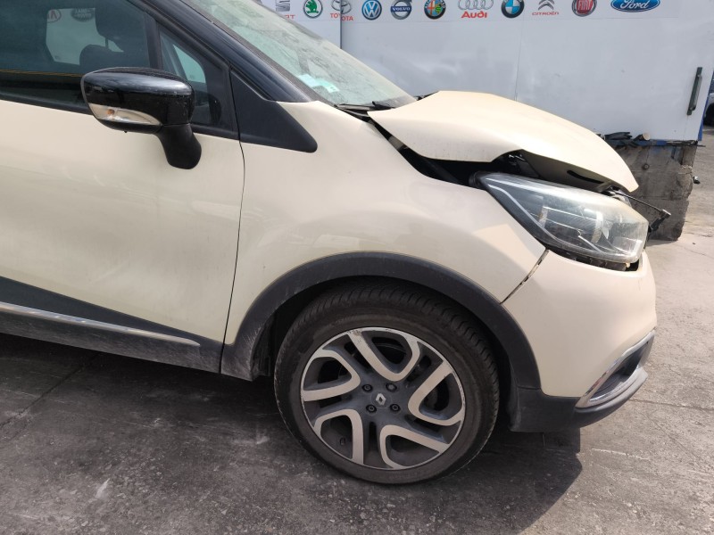 Recambio de aleta delantera derecha para renault captur i (j5_, h5_) 1.5 dci 90 referencia OEM IAM 631005737R  