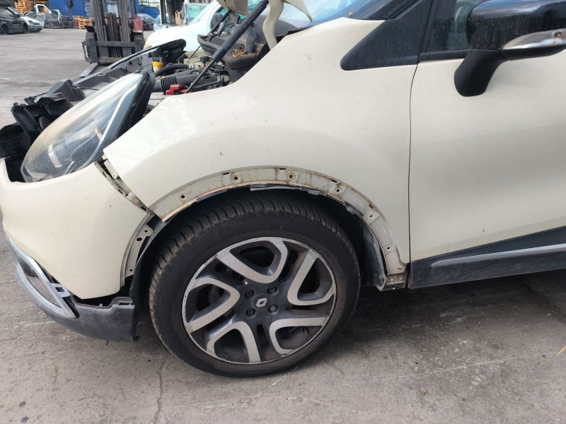 Recambio de aleta delantera izquierda para renault captur i (j5_, h5_) 1.5 dci 90 referencia OEM IAM 631018073R  