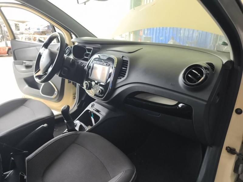 Recambio de salpicadero para renault captur i (j5_, h5_) 1.5 dci 90 referencia OEM IAM 682007825R  