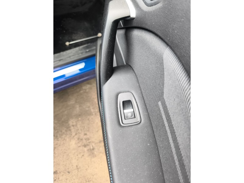 Recambio de mando elevalunas delantero derecho para renault captur ii (hf_) tce 160 (hfn1) referencia OEM IAM 254019868R  