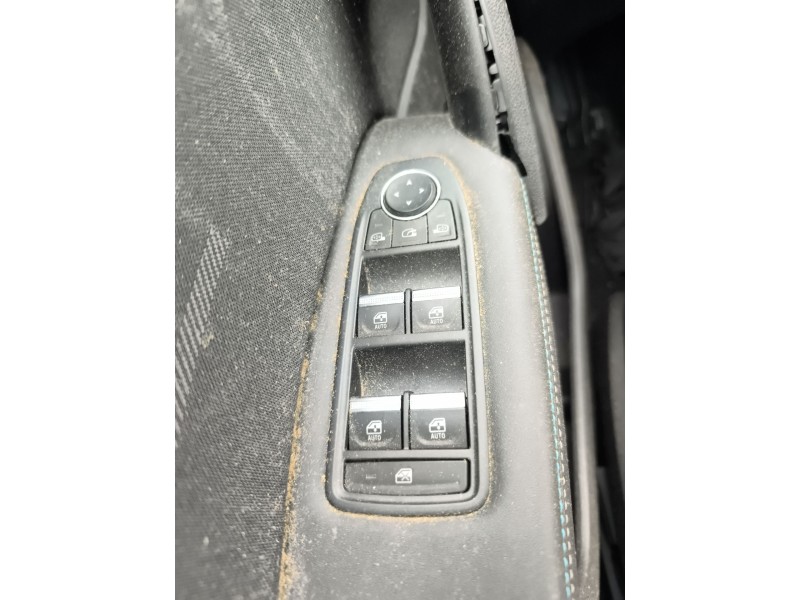 Recambio de mando elevalunas delantero izquierdo para renault captur ii (hf_) tce 160 (hfn1) referencia OEM IAM 254105462R  