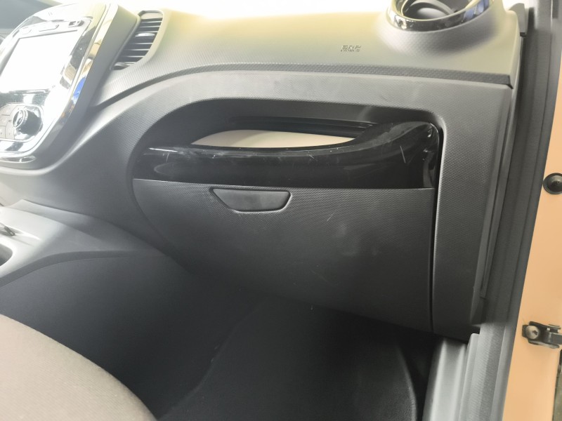 Recambio de guantera para renault captur i (j5_, h5_) 1.5 dci 90 referencia OEM IAM 685003033R  