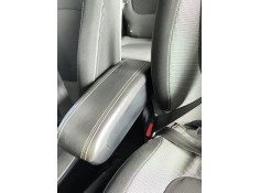 Recambio de enganche cinturon delantero izquierdo para renault captur i (j5_, h5_) 1.5 dci 90 referencia OEM IAM 878177659R  