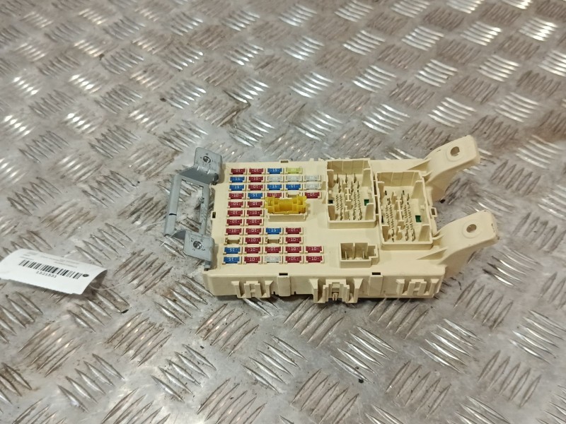 Recambio de caja fusibles para kia picanto 1.0 cat referencia OEM IAM 919501Y55413  