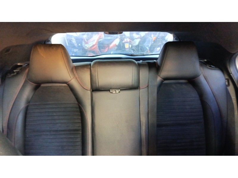 Recambio de cinturon seguridad trasero derecho para mercedes-benz clase a (w176) referencia OEM IAM A1768602385  