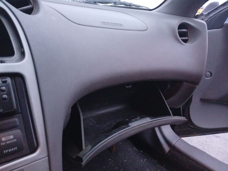 Recambio de guantera para toyota celica coupé (_t23_) 1.8 16v vt-i (zzt230_) referencia OEM IAM 5504520080  