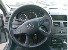 Recambio de volante para mercedes-benz clase c (w204) c 200 cdi (204.001) referencia OEM IAM A2044600303  