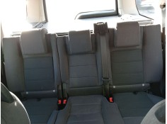 Recambio de asientos traseros para land rover discovery iii (l319) 2.7 td 4x4 referencia OEM IAM HMA500041PVJ  