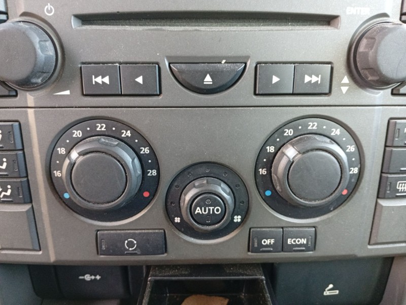 Recambio de mando climatizador para land rover discovery iii (l319) 2.7 td 4x4 referencia OEM IAM JFC501090  