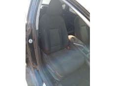 Recambio de asiento delantero derecho para hyundai i40 referencia OEM IAM 884003Z200V2K  
