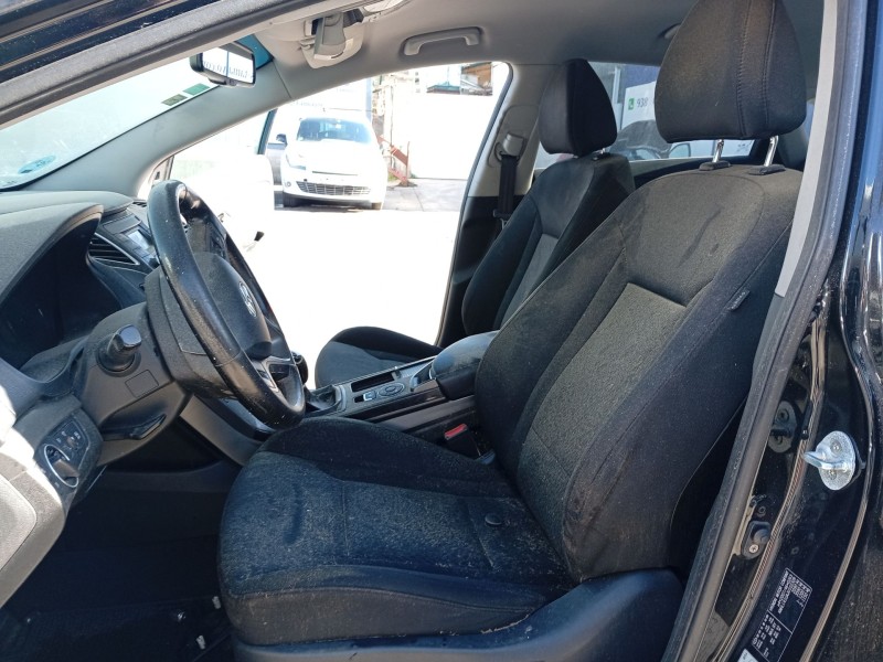 Recambio de asiento delantero izquierdo para hyundai i40 referencia OEM IAM   
