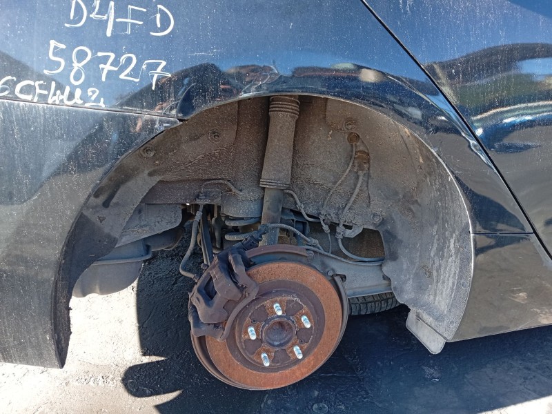 Recambio de amortiguador trasero derecho para hyundai i40 referencia OEM IAM 553113Z780  
