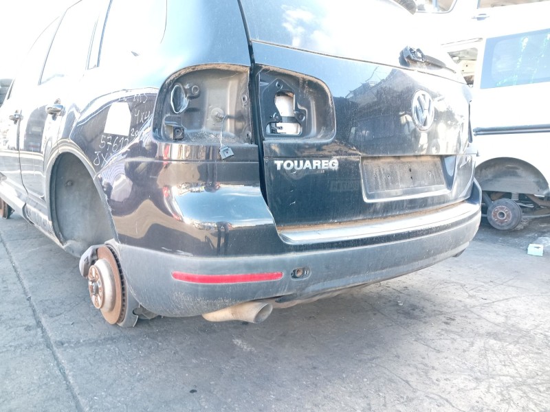 Recambio de paragolpes trasero para volkswagen touareg (7l6) 3.0 v6 tdi dpf referencia OEM IAM 7L6807417D  
