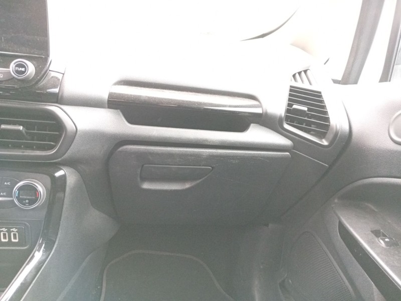 Recambio de guantera para ford ecosport 1.0 ecoboost referencia OEM IAM 2419305  