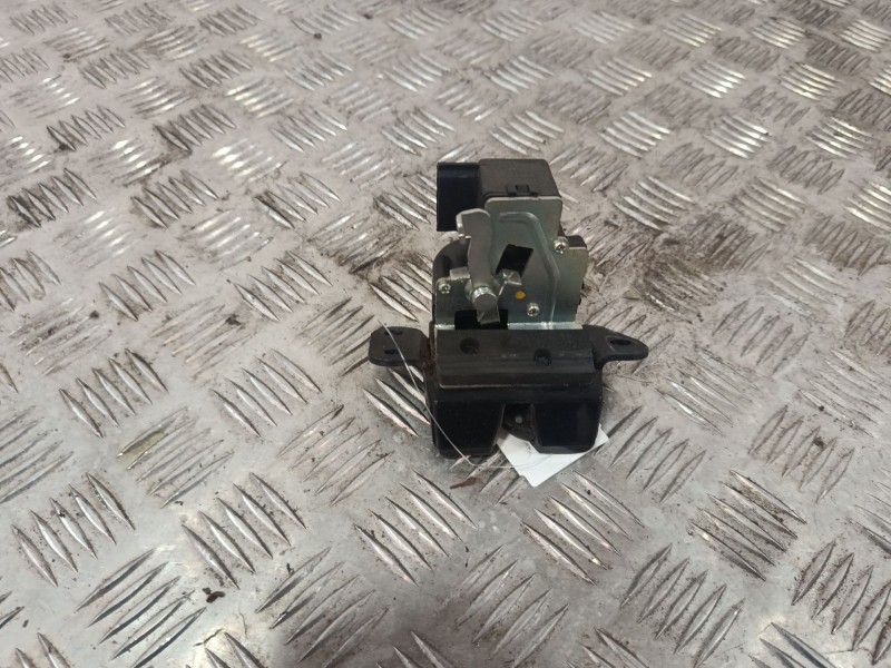 Recambio de cerradura maletero / porton para hyundai ix20 (jc) 1.4 crdi referencia OEM IAM 812301H000  
