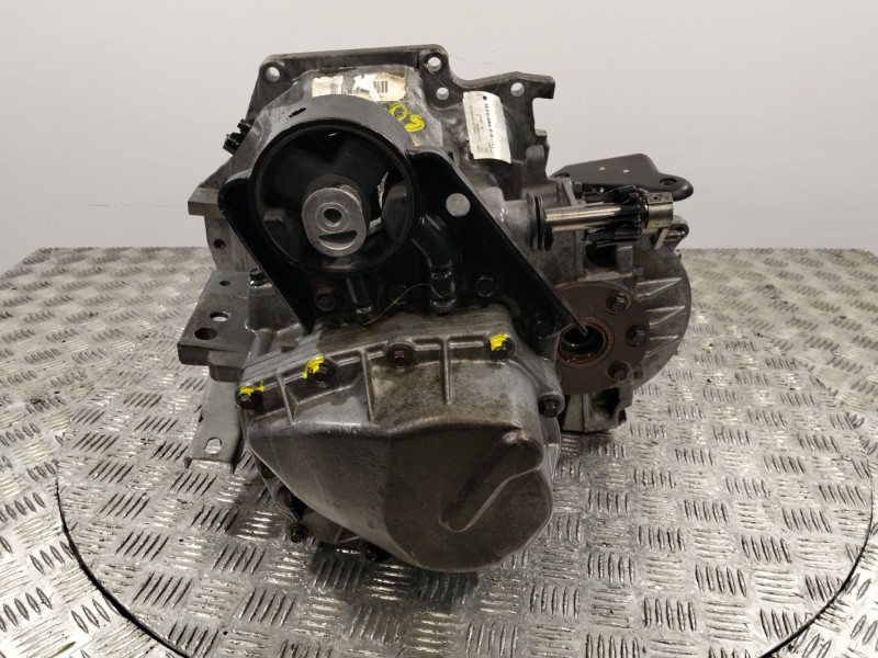 Recambio de caja cambios para chrysler voyager (gs) 2.5 turbodiesel referencia OEM IAM 207641  