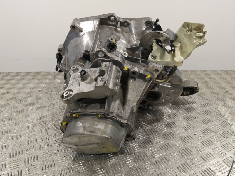 Recambio de caja cambios para citroën c4 cactus 1.6 hdi 90 referencia OEM IAM 20DP66  
