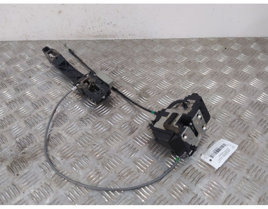 Recambio de cerradura puerta trasera izquierda para nissan qashqai i (j10, nj10) 2.0 dci referencia OEM IAM 82501JD90C  