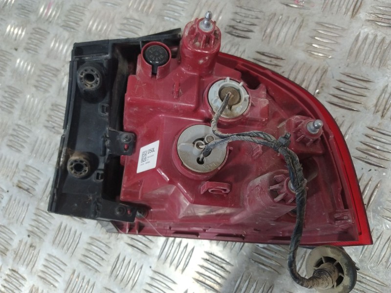 Recambio de piloto trasero izquierdo para kia niro (de) 1.6 gdi hybrid referencia OEM IAM 92401G5140  