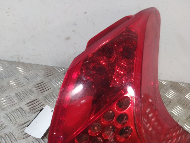 Recambio de piloto trasero derecho para peugeot 3008 i monospace (0u_) 1.6 hdi referencia OEM IAM 6351HC  