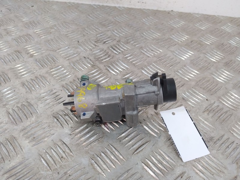 Recambio de clausor para seat leon (1m1) 1.6 16 v referencia OEM IAM 4B0905851C  