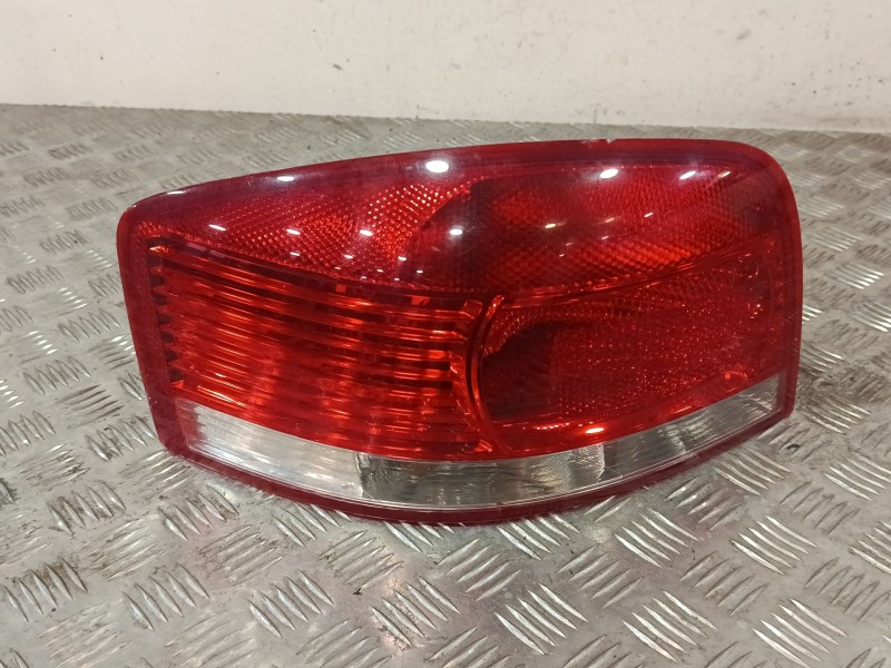 Recambio de piloto trasero izquierdo para audi a3 (8p1) 1.8 tfsi referencia OEM IAM 280401  