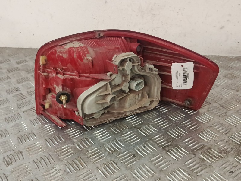 Recambio de piloto trasero izquierdo para audi a3 (8p1) 1.8 tfsi referencia OEM IAM 280401  