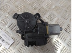 Recambio de motor elevalunas trasero derecho para volkswagen polo (6r1) referencia OEM IAM 0130822533   2