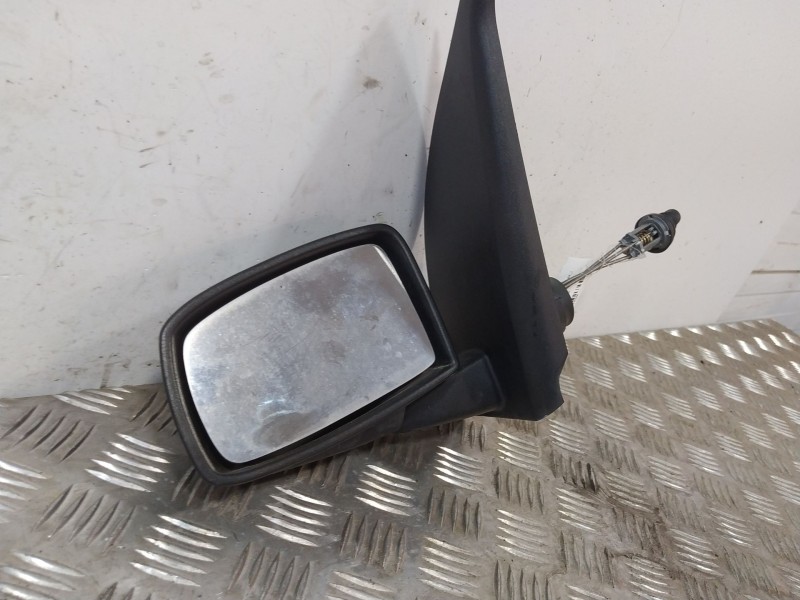 Recambio de retrovisor izquierdo para fiat panda / panda classic (169_) 1.1 (169.axa1a) referencia OEM IAM 01704662700  