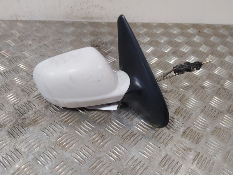 Recambio de retrovisor derecho para seat leon (1m1) 1.4 16v referencia OEM IAM 010515  