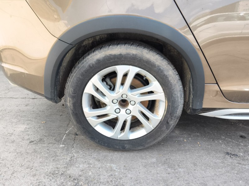 Recambio de mangueta trasera derecha para volvo v60 i cross country (157) d4 referencia OEM IAM 20314111  
