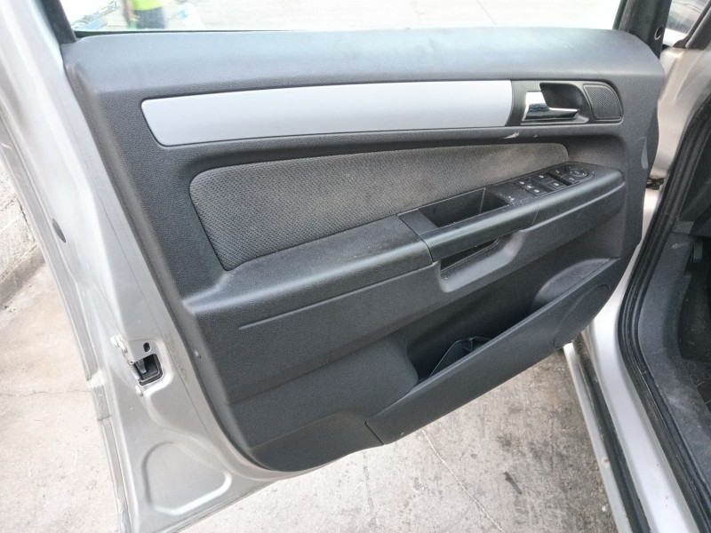 opel zafira / zafira family b (a05) del año 2006