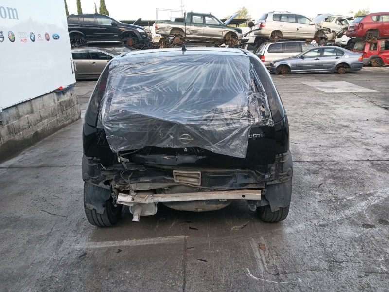 opel corsa c (x01) del año 2006